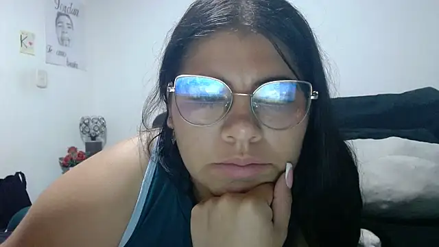 viccky vick online show from June 2026 01:52:01 AM