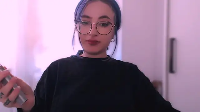 purplewitch online show from September 2025 02:55:01 AM