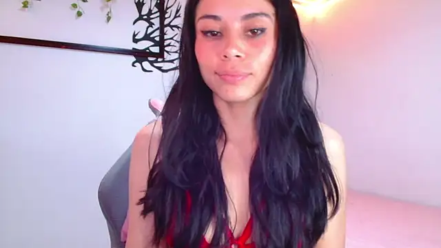 charlie summer online show from March 2025 06:29:01 PM