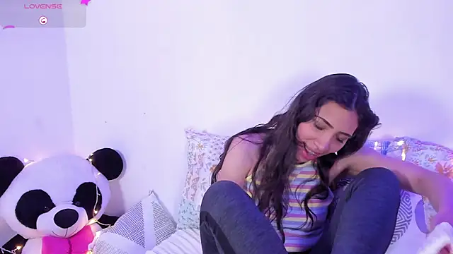 Miss veronicaa2 online show from February 2025 01:06:01 PM