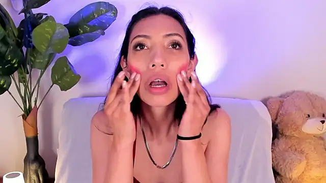 Snapshot of Miss_veronicaa2 chatting on April 2026 01:12:01 PM Miss veronicaa2 online show from April 2026 01:12:01 PM