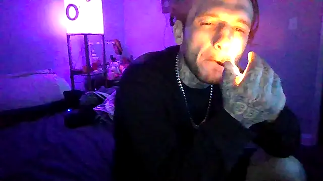 cruz815 online show from December 2025 10:26:01 PM