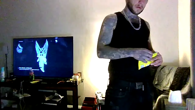 cruz815 online show from December 2025 11:42:01 PM