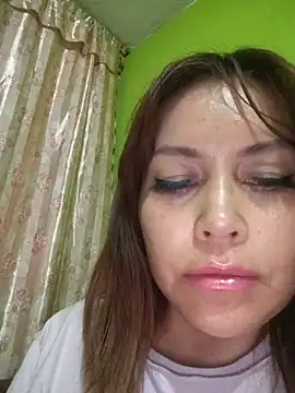 KellyPerlaxxx online show from July 2026 04:43:02 AM