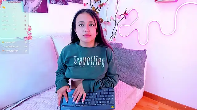 sophie moonnn online show from March 2025 09:26:02 PM