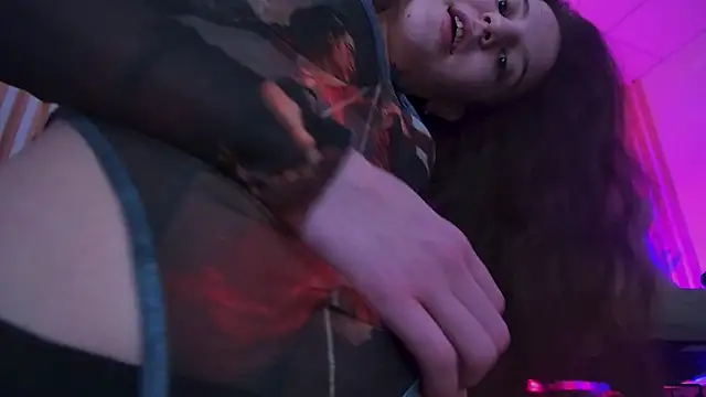 MilaStoyne online show from January 2026 07:01:02 AM