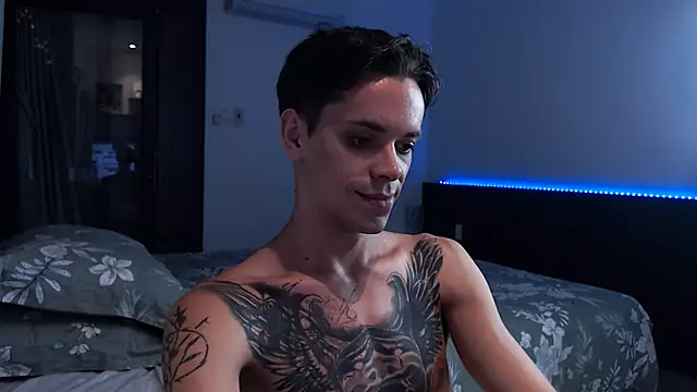 Snapshot of William_Henry_ chatting on October 2025 02:14:01 PM William Henry online show from October 2025 02:14:01 PM