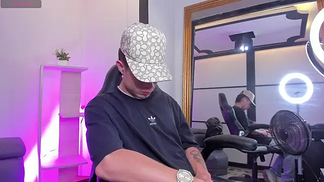 marcuscollins1  online show from November 2025 01:11:02 PM