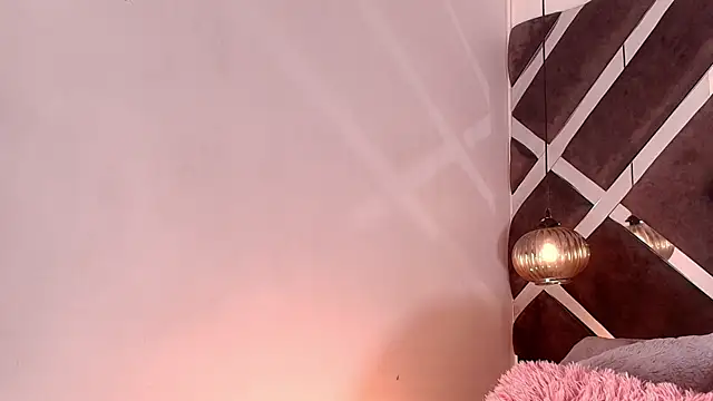 sara lopee1 online show from November 2025 11:56:02 AM