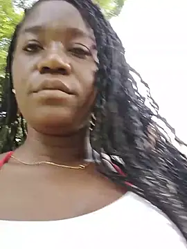 Snapshot of DayannaBronx chatting on September 2025 03:56:01 PM DayannaBronx online show from September 2025 03:56:01 PM