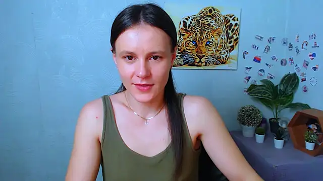 ValeriaHeart  online show from February 2026 05:00:02 AM