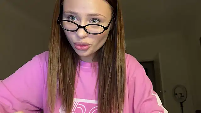 Snapshot of Kisskeyy chatting on September 2025 06:51:01 PM Kisskeyy online show from September 2025 06:51:01 PM