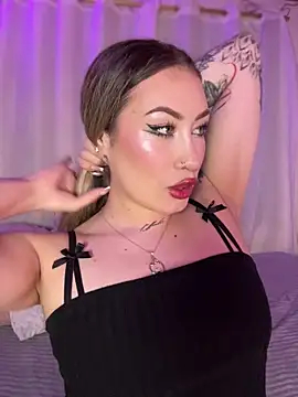 Lally Valencia   online show from June 2026 05:25:01 AM