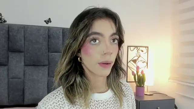 Violetta Ficher online show from November 2025 02:11:01 AM