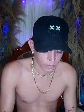 duquehotvoy online show from February 2025 06:48:01 PM