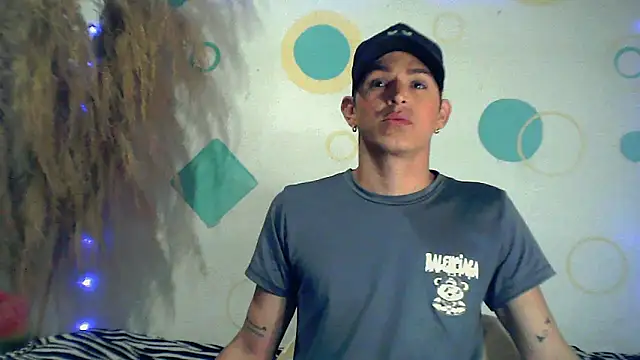 duquehotvoy online show from March 2025 04:57:02 AM