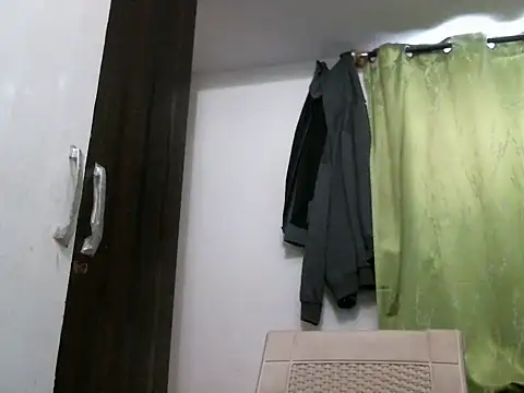 indianhairybull online show from November 2025 04:51:02 AM