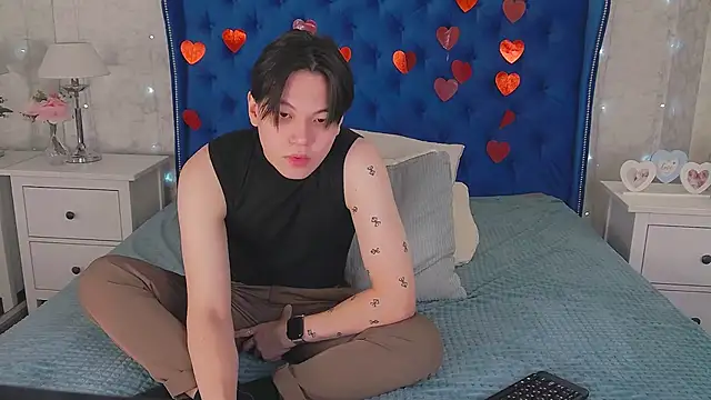 Snapshot of just_gay_ chatting on February 2025 01:19:02 PM just gay  online show from February 2025 01:19:02 PM