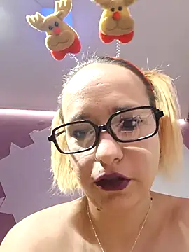 Snapshot of Mia_RainX chatting on November 2025 02:28:01 PM Mia RainX online show from November 2025 02:28:01 PM