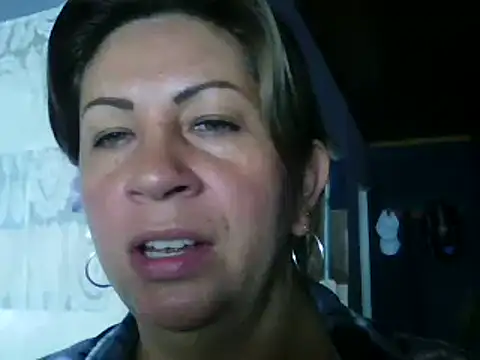 xxsexycutexxx online show from March 2025 02:01:02 PM