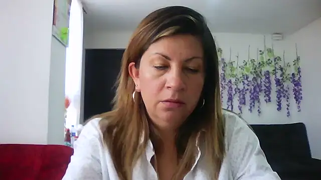 xxsexycutexxx online show from October 2025 07:36:02 PM