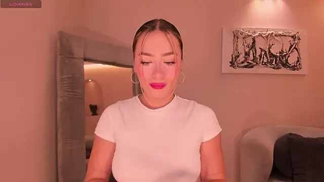 AmaiaHaywood online show from November 2025 06:12:01 AM