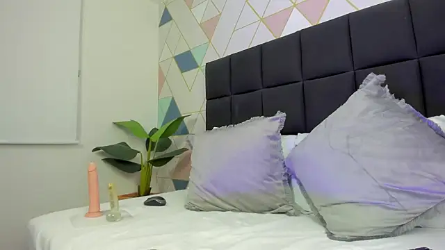 dalila harris online show from October 2025 07:38:01 PM