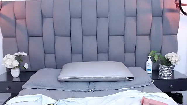 Sofiavillegaz online show from February 2025 02:48:01 PM