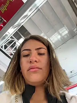 Andrea18 blonde online show from November 2025 03:37:02 PM