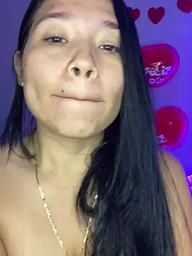 Snapshot of rachellrosse chatting on February 2025 03:39:02 PM rachellrosse online show from February 2025 03:39:02 PM