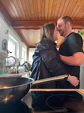 Snapshot of Lars-Lola chatting on March 2025 02:42:02 PM Lars-Lola online show from March 2025 02:42:02 PM