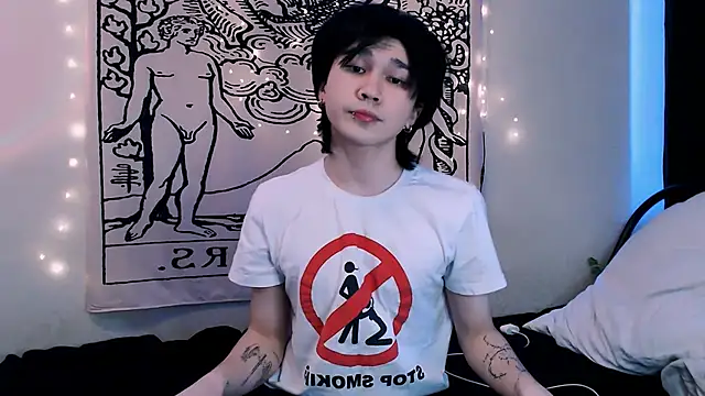 Snapshot of rennnuts chatting on March 2025 05:52:02 AM rennnuts online show from March 2025 05:52:02 AM