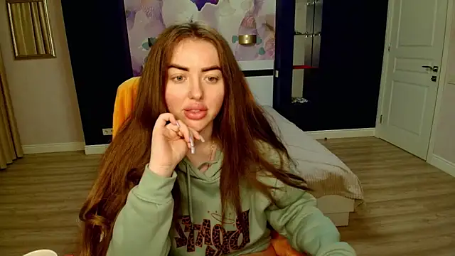 MissisCaty online show from February 2026 03:58:01 AM