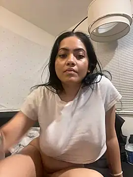 Snapshot of nadia06 chatting on February 2025 07:36:01 PM nadia06 online show from February 2025 07:36:01 PM