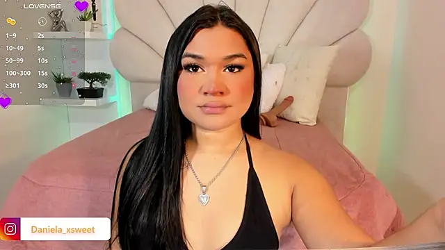 Danielaangelina online show from February 2026 06:13:01 AM