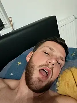 Snapshot of Cosmin224451 chatting on September 2025 06:46:01 PM Cosmin224451 online show from September 2025 06:46:01 PM