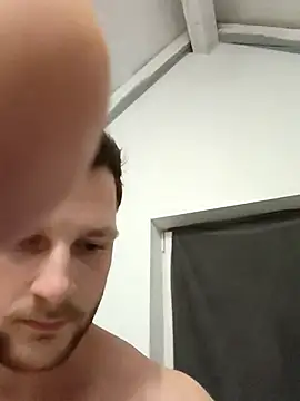 Snapshot of Cosmin224451 chatting on November 2025 09:37:02 PM Cosmin224451 online show from November 2025 09:37:02 PM