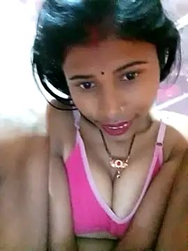 Snapshot of Miss_triha chatting on February 2025 10:21:01 PM Miss triha online show from February 2025 10:21:01 PM