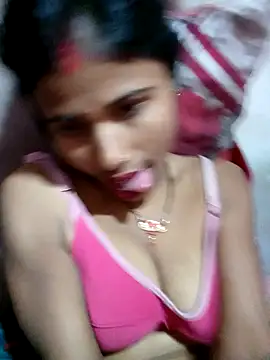 Snapshot of Miss_triha chatting on February 2025 10:09:01 PM Miss triha online show from February 2025 10:09:01 PM