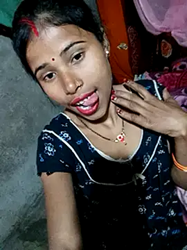 Snapshot of Miss_triha chatting on February 2025 10:50:02 AM Miss triha online show from February 2025 10:50:02 AM