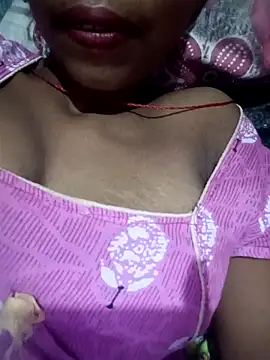 Snapshot of Miss_triha chatting on September 2025 11:48:01 PM Miss triha online show from September 2025 11:48:01 PM