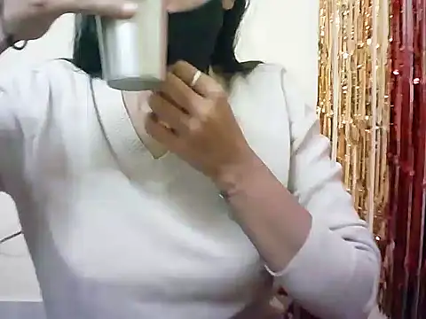 Rubi-Ji online show from February 2025 02:48:02 PM