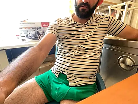 legolasleo online show from September 2025 10:18:01 AM