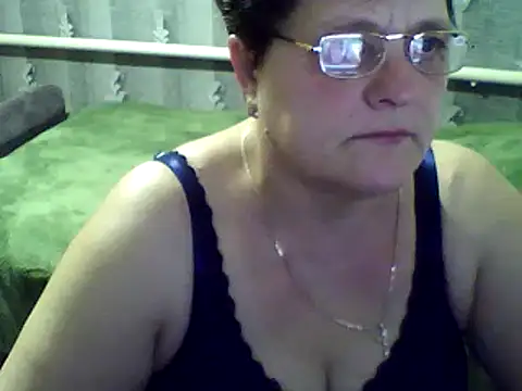 Snapshot of ElzaJewel chatting on March 2025 03:29:01 AM ElzaJewel online show from March 2025 03:29:01 AM