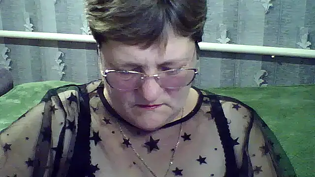 Snapshot of ElzaJewel chatting on October 2025 04:40:02 PM ElzaJewel online show from October 2025 04:40:02 PM