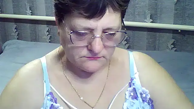 Snapshot of ElzaJewel chatting on February 2026 04:52:01 AM ElzaJewel online show from February 2026 04:52:01 AM