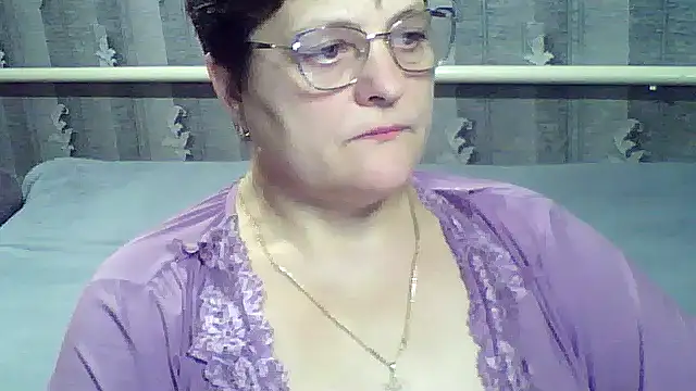 Snapshot of ElzaJewel chatting on February 2026 08:00:02 AM ElzaJewel online show from February 2026 08:00:02 AM