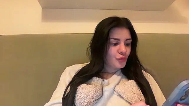 Petitecookie online show from February 2026 09:48:02 PM