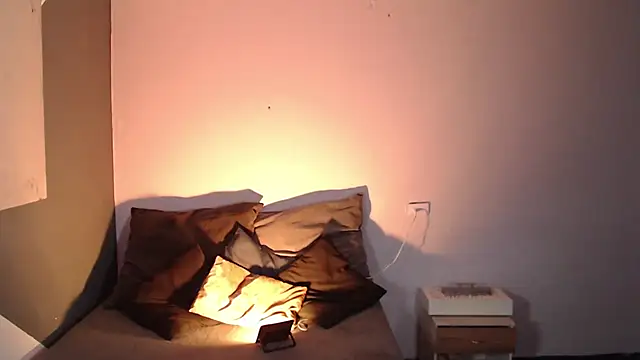 Snapshot of LeaBigboobs chatting on March 2025 12:44:02 PM LeaBigboobs online show from March 2025 12:44:02 PM