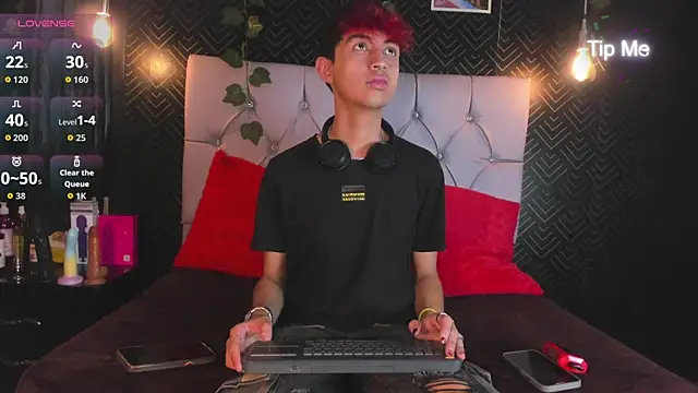 Allen Starck online show from October 2025 08:17:02 PM